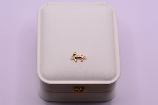 Herraje Caballo silueta / 0.37 Gr / 1.4 Cm / Oro amarillo 18k