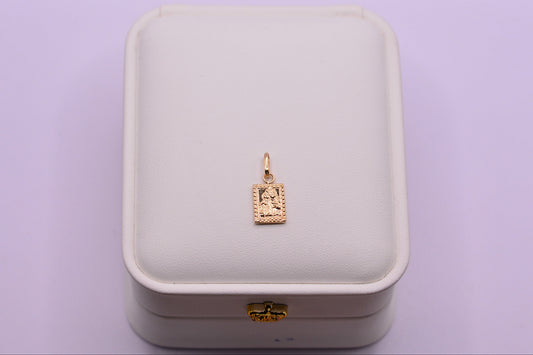 Dije Virgen del carmen / 0.61 Gr / 1.8 Cm / Oro amarillo 18k