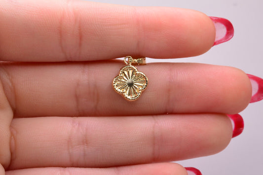 Dije TREBOL / 0.49 Gr / 3 Cm / Oro amarillo 18k