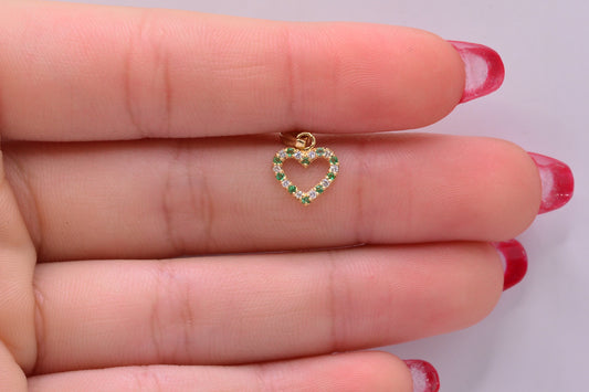 Dije Corazon esmeraldas y diamantes / 0,63 Gr / 1 Cm / Oro amarillo 18k