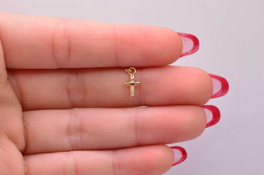 Dije Cruz lisa / 0.39 Gr / 1.8 Cm / Oro amarillo 18k