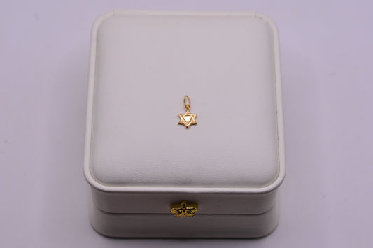 Dije ESTRELLA DE DAVID / 0.22 Gr / 1,5 Cm / Oro amarillo 18k