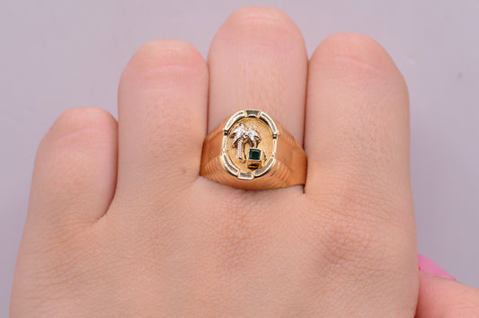 Anillo troquelado palmera / 3.65 Gr / Talla 11 / Oro amarillo 18k
