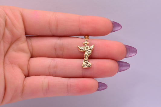 Dije San miguel arcangel silueta / 0.69 Gr / 3 Cm / Oro amarillo 18k