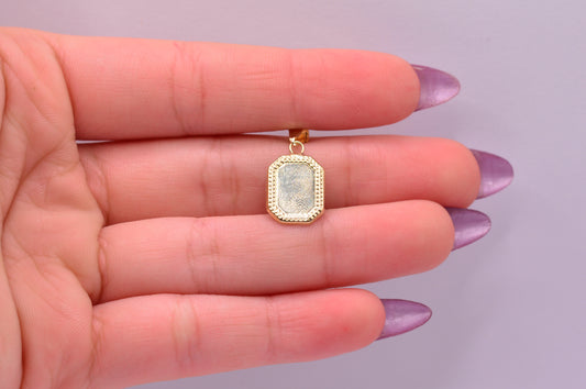 Dije Placa diamantada / 0.34 Gr / 2 Cm / Oro amarillo 18k