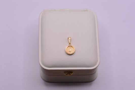 Dije Virgen Guadalupe / 0.82 Gr / 2 Cm / Oro amarillo 18k