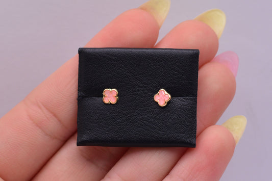 Topos Trebol rosado / 0.44 Gr / Oro amarillo 18k