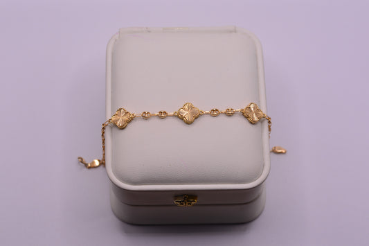 Pulso Trebol Gc / 3.99 Gr / 18 Cm / 3.32 mm / Oro amarillo 18k