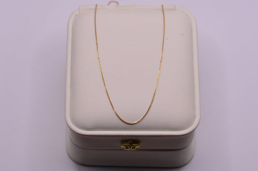 Cadena Mini franco / 0.68 Gr / 50 Cm / 0.40 mm / Oro amarillo 18k / It