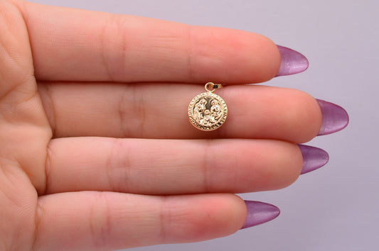 Dije Sagrada familia / 0.47 Gr / 1.5 Cm / Oro amarillo 18k