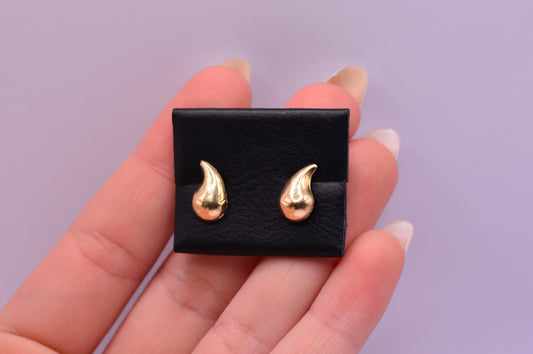 Topos Lagrima / 0.90 Gr / Oro amarillo 18k