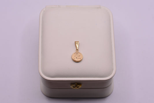 Dije Fe / 0.75 Gr / 2 Cm / Oro amarillo 18k / It
