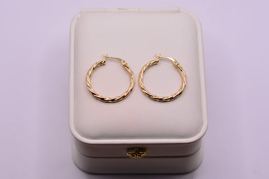 Candonga Trenza / 1.97 Gr / 2.5 Cm / Oro amarillo 18k