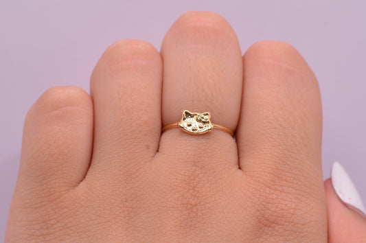 Anillo Hello kitty lisa / 0.48 Gr / Talla 3 1/2 / Oro amarillo 18k