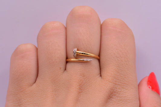 Anillo Clavo circones graduable / 1.52 Gr / Talla 6 / Oro amarillo 18k / It