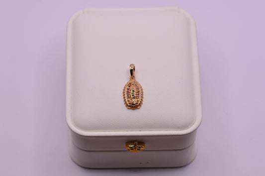 Dije Virgen Guadalupe circones / 2.80 Gr / 2.5 Cm / Oro amarillo 18k