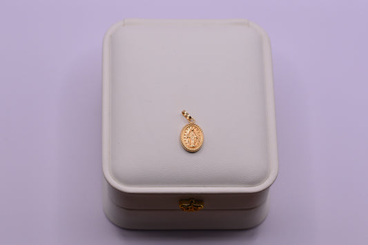 Dije Virgen milagrosa diamantada / 0.54 Gr / 1.8 Cm / Oro amarillo 18k