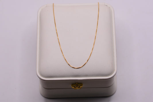 Cadena Veneciana / 2.61 Gr / 45 Cm / 0.81 mm / Oro amarillo 18k / It