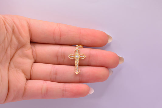 Dije Cruz circones blancos / 1.24 Gr / 3 Cm / Oro amarillo 18k