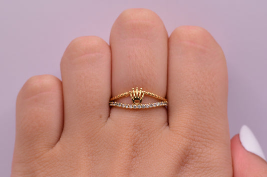 Anillo Rx circones / 1.39 Gr / Talla 6 1/2 / Oro amarillo 18k