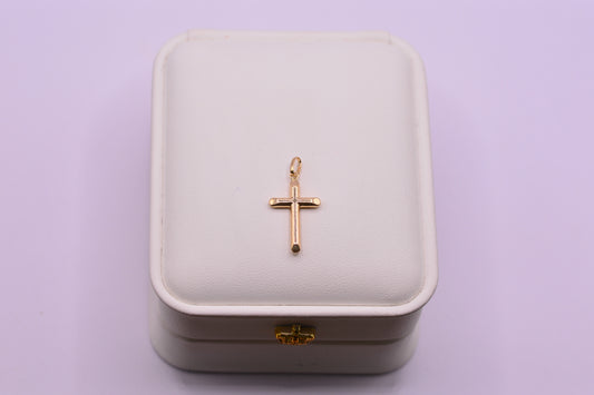 Dije Cruz Lisa / 0.55 Gr / 2.5 Cm / Oro amarillo 18k