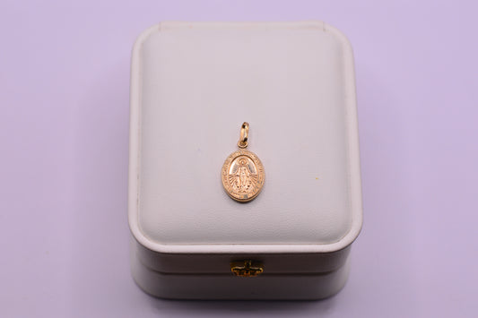 Dije Virgen Milagrosa / 1.42 Gr / 2.5 Cm / Oro amarillo 18k