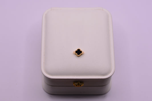 Herraje Trebol Negro / 0.65 Gr / 1 Cm / Oro amarillo 18k