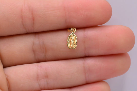Dije silueta guadalupe / 0,25 Gr / 1,6 Cm / Oro amarillo 18k