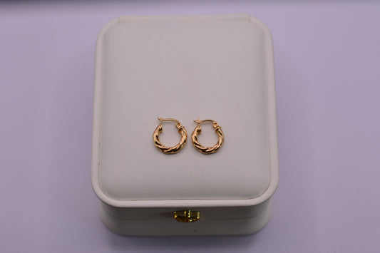 Candonga Melcocha / 1.14 Gr / 1.5 Cm / Oro amarillo 18k