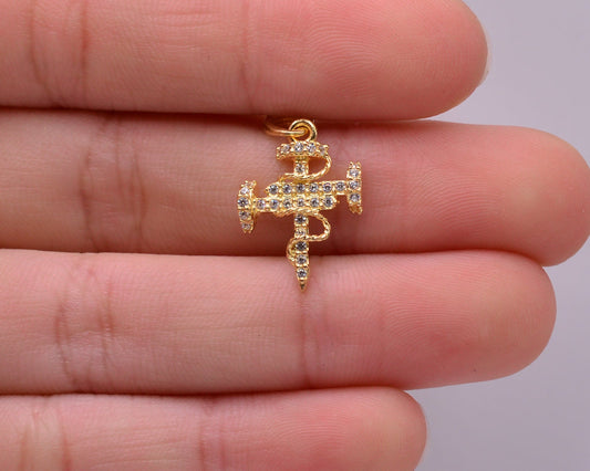 Dije cruz clavo circones blancos / 1,43 Gr / 2,3 Cm / Oro amarillo 18k