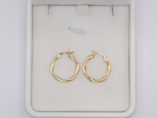 Candonga melcocha pequeña / 1,22 Gr / 1 Cm / Oro amarillo 18k