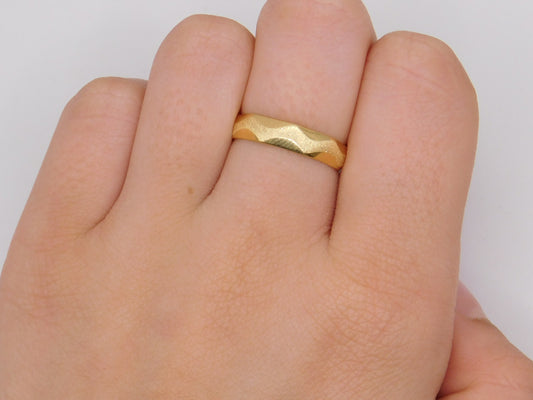 Anillo Argolla bisel / 2,83 Gr / Talla 6 1/2 / Oro amarillo 18k