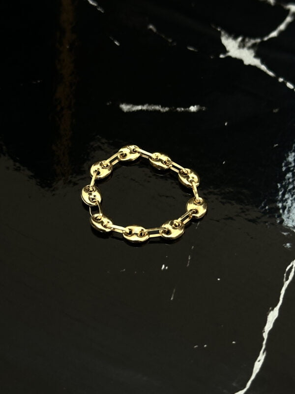 Anillo Gucci  0,90 gr T8 Oro Amarillo 18k